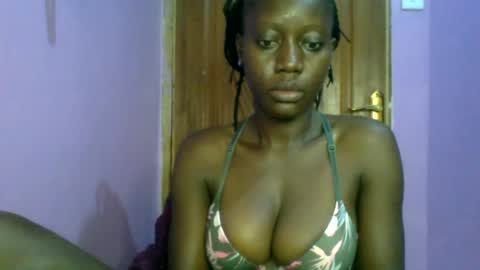 Snapshot of _sweet_gabriella chatting on 06-21-26, 11:07 Gabriella online show from 06-21-26, 11:07
