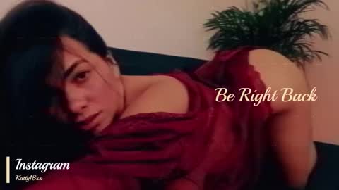 Snapshot of _sweet_kitty1 chatting on 10-24-25, 01:18 online show from 10-24-25, 01:18