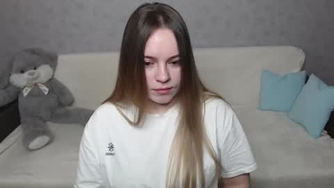 Lana online show from 02-08-25, 06:43