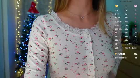Snapshot of _sweetcams_ chatting on 02-04-26, 09:37 Dasha online show from 02-04-26, 09:37