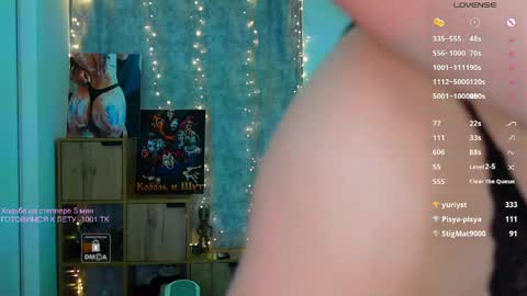 Snapshot of _sweetcams_ chatting on 03-30-26, 06:20 Dasha online show from 03-30-26, 06:20