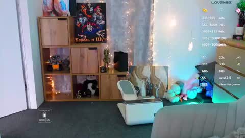 Snapshot of _sweetcams_ chatting on 07-20-26, 09:45 Dasha online show from 07-20-26, 09:45