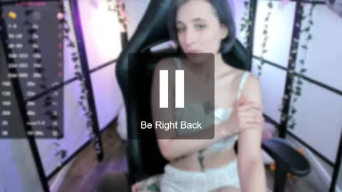 Taylor online show from 11-20-25, 02:06