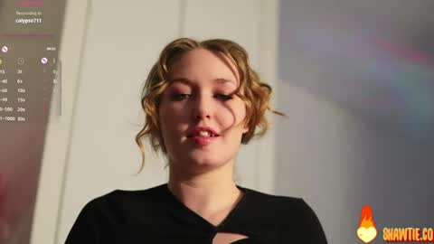 Snapshot of _taylor_swift chatting on 05-18-26, 11:49 Taylor online show from 05-18-26, 11:49