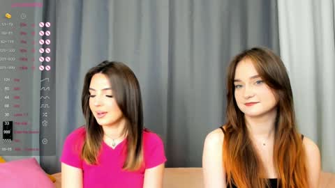 Snapshot of _teona_ann_for_you_ chatting on 12-21-24, 06:30 Teona and Annred hair online show from 12-21-24, 06:30