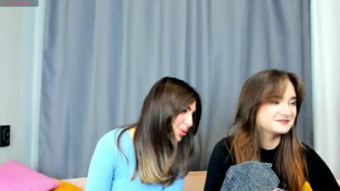 Snapshot of _teona_ann_for_you_ chatting on 02-22-25, 06:06 Teona and Annred hair online show from 02-22-25, 06:06