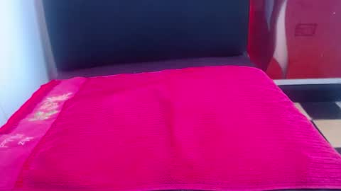 Snapshot of _thamaraa_ chatting on 06-25-26, 04:33 Tamara online show from 06-25-26, 04:33