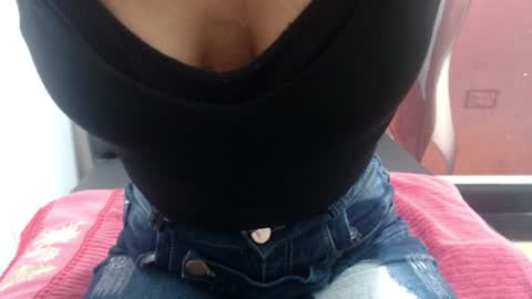 Snapshot of _thamaraa_ chatting on 07-28-26, 07:39 Tamara online show from 07-28-26, 07:39
