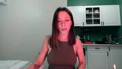 Snapshot of _the_death_killer_ chatting on 04-05-26, 06:05 Mia online show from 04-05-26, 06:05