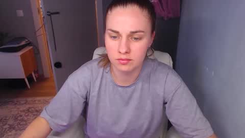 Snapshot of _thesamedaniellatrue_ chatting on 05-18-26, 04:13 _thesamedaniellatrue_ online show from 05-18-26, 04:13