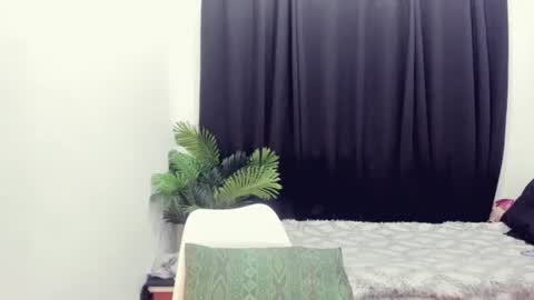 Snapshot of _tsganda69_ chatting on 05-12-26, 03:42 _tsganda69_ online show from 05-12-26, 03:42