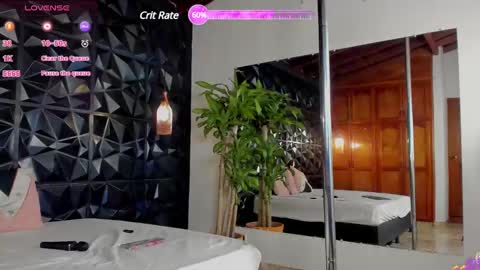 Snapshot of _valentina_69 chatting on 02-05-25, 03:13 _valentina_69 online show from 02-05-25, 03:13