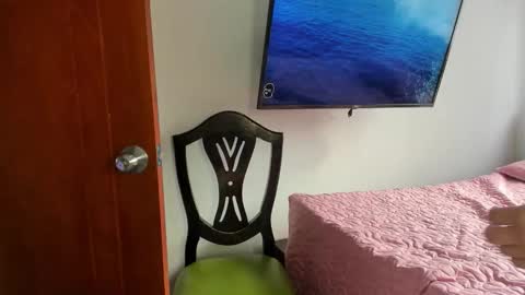 Snapshot of _valentina_69 chatting on 12-02-25, 08:59 _valentina_69 online show from 12-02-25, 08:59