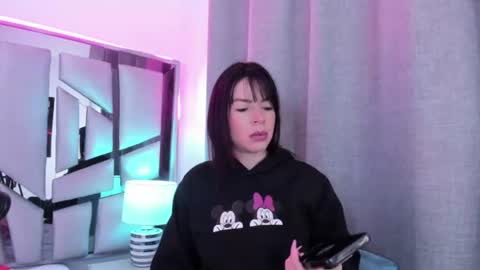 Snapshot of _valeria_saenz_ chatting on 07-19-26, 03:10 _valeria_saenz_ online show from 07-19-26, 03:10