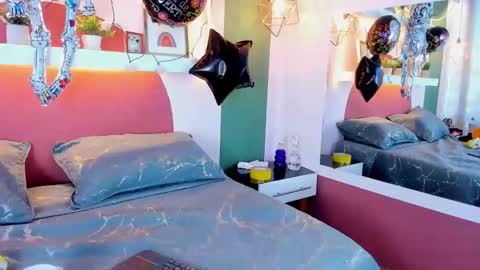 _valeryboobs_ online show from 10-24-25, 01:18