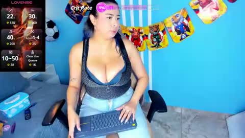 Snapshot of _valeryboobs_ chatting on 06-26-26, 12:31 _valeryboobs_ online show from 06-26-26, 12:31