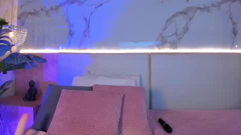 Valery online show from 11-24-25, 12:32