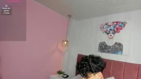 Snapshot of _vanie chatting on 10-18-25, 02:03 _vanie online show from 10-18-25, 02:03