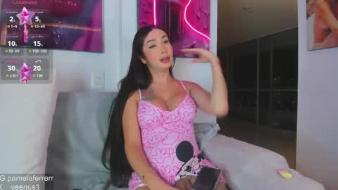 Snapshot of _veenus chatting on 05-27-26, 01:02 stephany online show from 05-27-26, 01:02