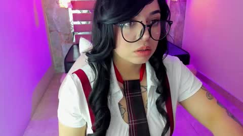   Vermeil   online show from 10-19-25, 08:53