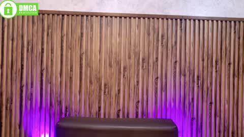Snapshot of _veronicadeleon_ chatting on 04-18-26, 02:10 Veronica online show from 04-18-26, 02:10