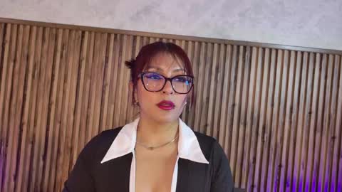 Snapshot of _veronicadeleon_ chatting on 05-27-26, 03:31 Veronica online show from 05-27-26, 03:31