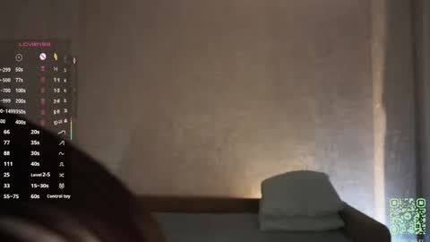 Snapshot of _vi_vi_ chatting on 05-08-26, 06:13 Viola online show from 05-08-26, 06:13