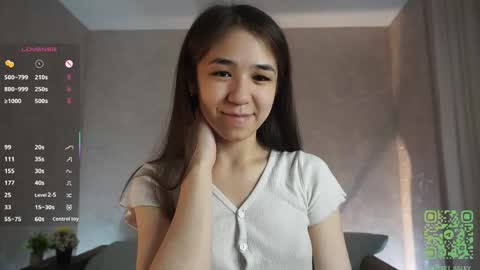 Snapshot of _vi_vi_ chatting on 05-16-26, 05:12 Viola online show from 05-16-26, 05:12