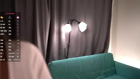 Snapshot of _vi_vi_ chatting on 06-05-26, 06:52 Viola online show from 06-05-26, 06:52