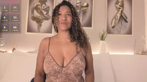 Snapshot of _victoria_hills chatting on 06-06-26, 02:00 Victoria online show from 06-06-26, 02:00