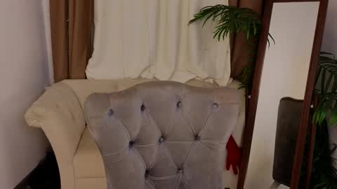 Violet online show from 02-12-25, 08:40