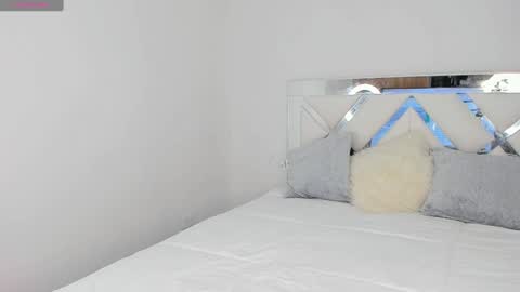 Violeta online show from 01-30-25, 02:49