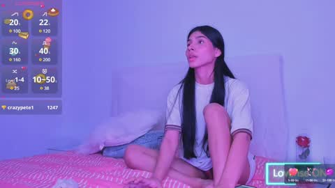 Violeta online show from 02-05-25, 01:37