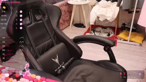 Alis online show from 02-12-26, 08:31