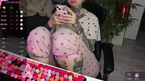Alis online show from 05-31-26, 07:48