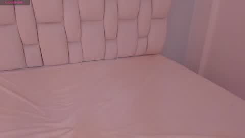  Vix  online show from 12-18-24, 08:57