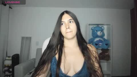 Fernanda  online show from 11-11-25, 04:23