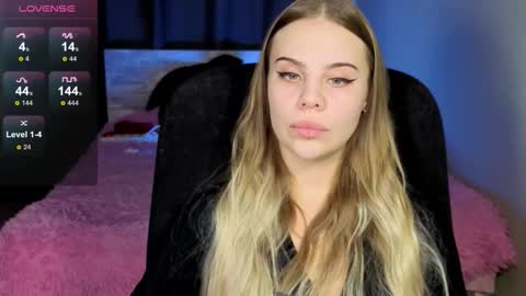 Vera online show from 10-23-25, 09:19