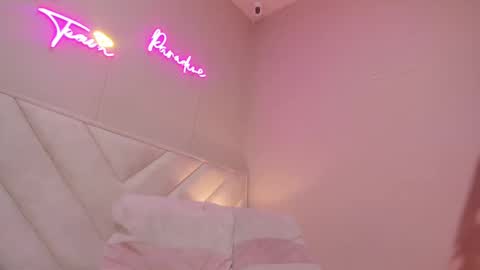 _wendy_x online show from 11-19-25, 11:32