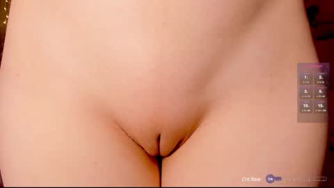 Snapshot of _witch__ chatting on 01-28-25, 10:56 Enni online show from 01-28-25, 10:56