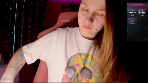 Snapshot of _witch__ chatting on 02-26-25, 07:42 Enni online show from 02-26-25, 07:42