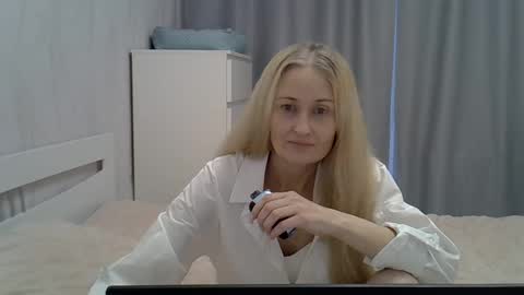 _xsharonx_ online show from 01-13-25, 10:58