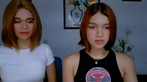 Snapshot of _xxlilly chatting on 04-28-26, 02:33 _xxlilly online show from 04-28-26, 02:33
