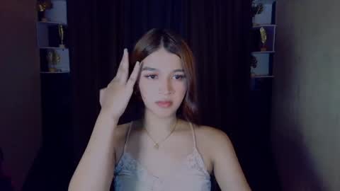 Snapshot of _xxlilly chatting on 05-06-26, 11:59 _xxlilly online show from 05-06-26, 11:59