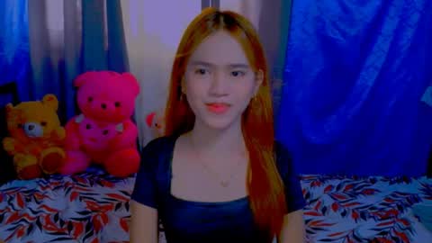 Snapshot of _xxlilly chatting on 05-20-26, 07:14 _xxlilly online show from 05-20-26, 07:14