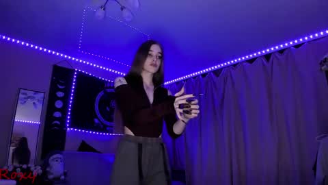 Roxy online show from 04-10-26, 07:07