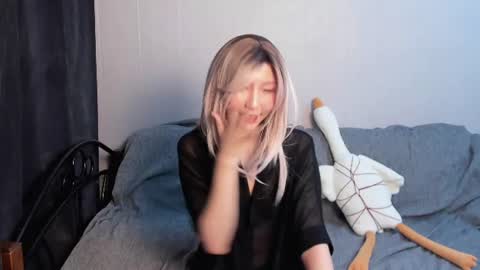 Snapshot of _yuriko chatting on 07-18-26, 09:07 Mia online show from 07-18-26, 09:07