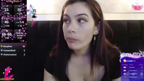 Yuyi online show from 02-27-25, 06:09