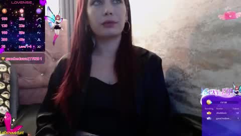 Yuyi online show from 03-08-26, 02:32