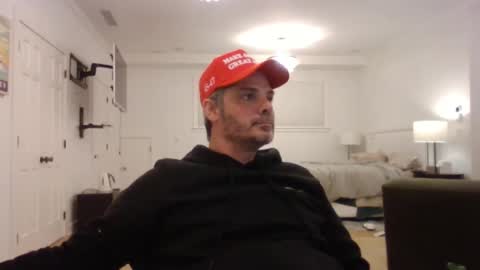 Snapshot of _zeus____ chatting on 01-07-25, 02:42 Zeus online show from 01-07-25, 02:42